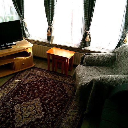 8 Berth Central Heated Golden Palm شابيل سانت ليوناردز المظهر الخارجي الصورة
