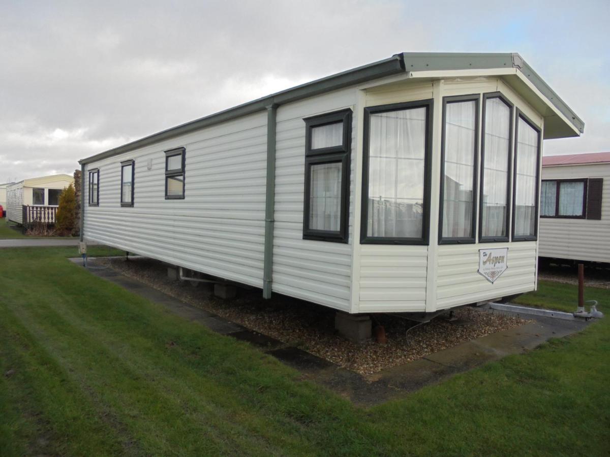 8 Berth Central Heated Golden Palm شابيل سانت ليوناردز المظهر الخارجي الصورة