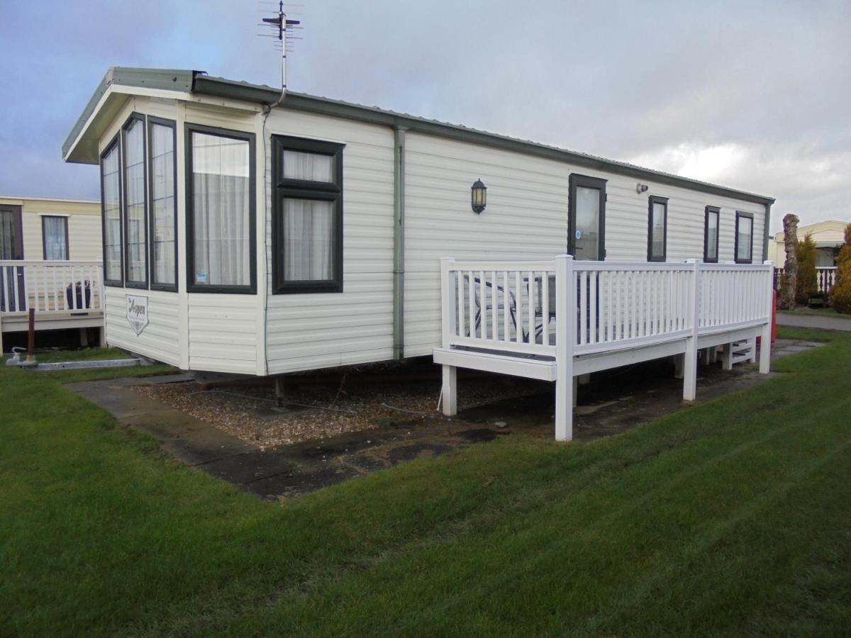 8 Berth Central Heated Golden Palm شابيل سانت ليوناردز المظهر الخارجي الصورة